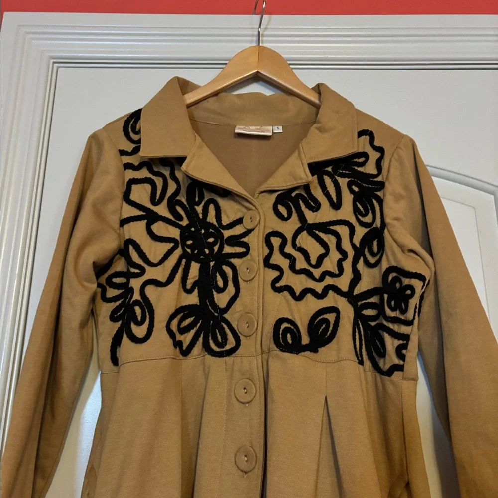 PAPER LACE Tan Coat with Black Floral Embroidery. 100% Cotton. Size Small. - Picture 2 of 7